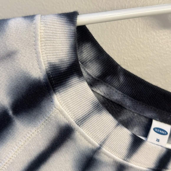 Woman's Xs old navy dark grey and white ombré pullover crew sweatshirt - Picture 7 of 9